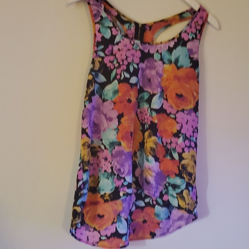 Ambiance Multicolor Floral Tank Top